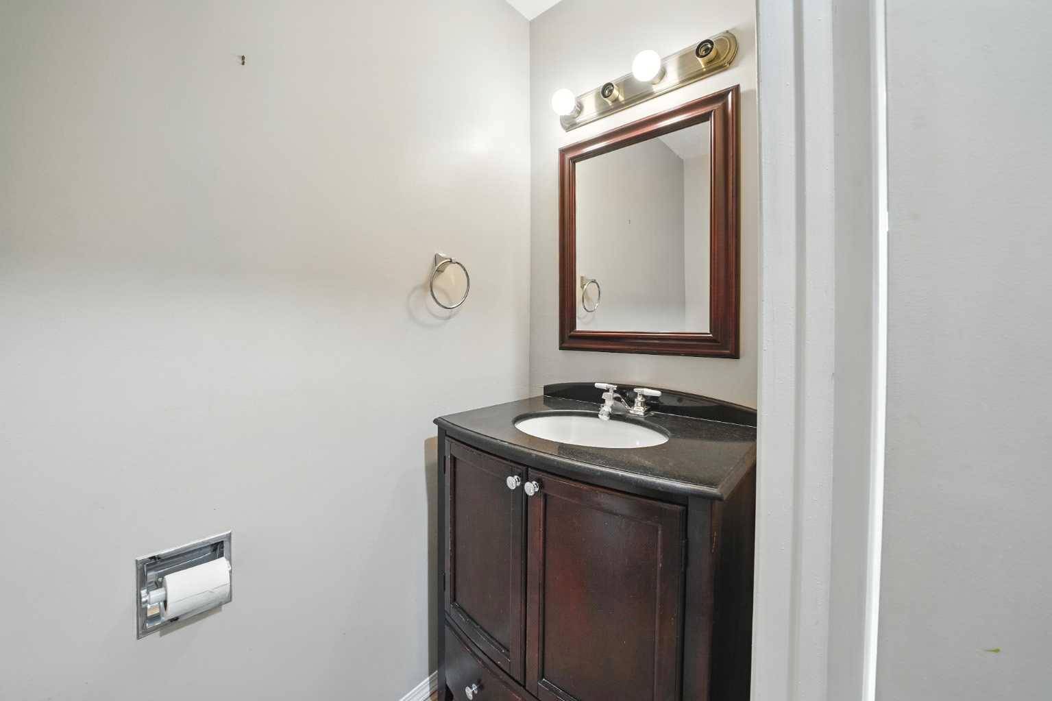 Red Deer, AB T4R 1G8,20 Alford AVE #33