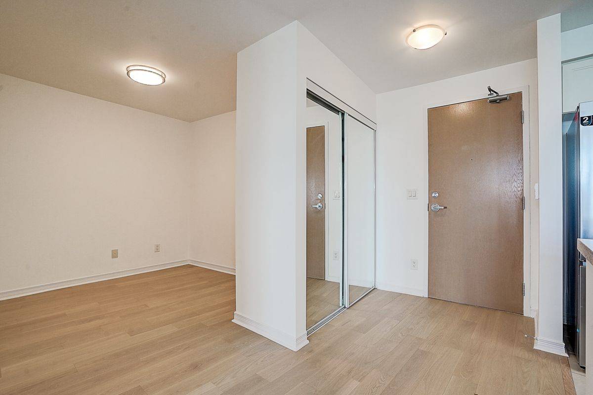 Toronto C07, ON M2N 0A2,503 Beecroft RD #2106