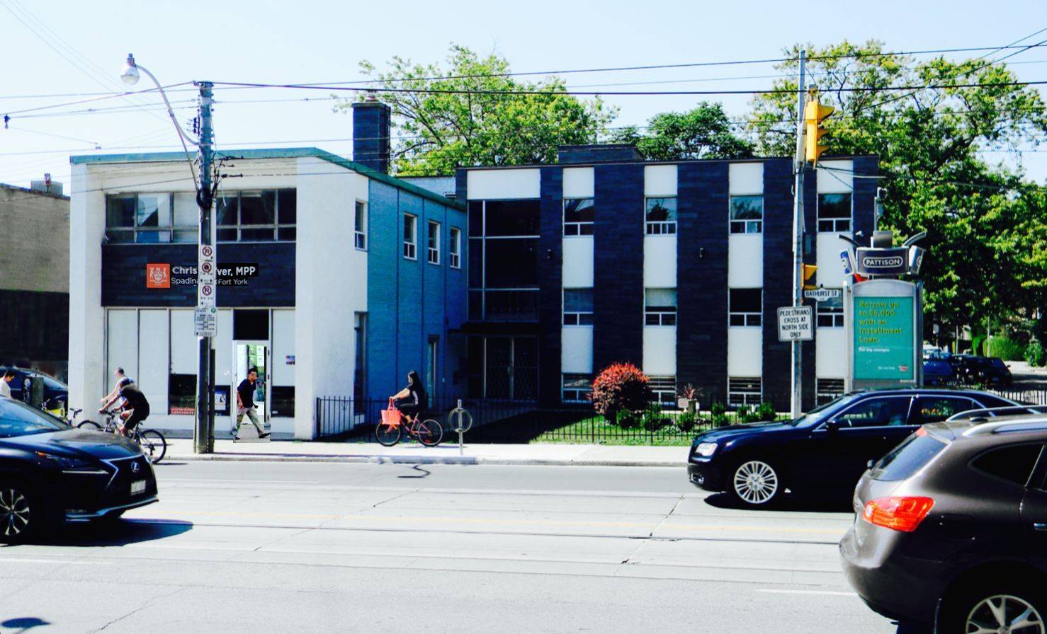 226 Bathurst ST #250, Toronto C01, ON M5T 2R9