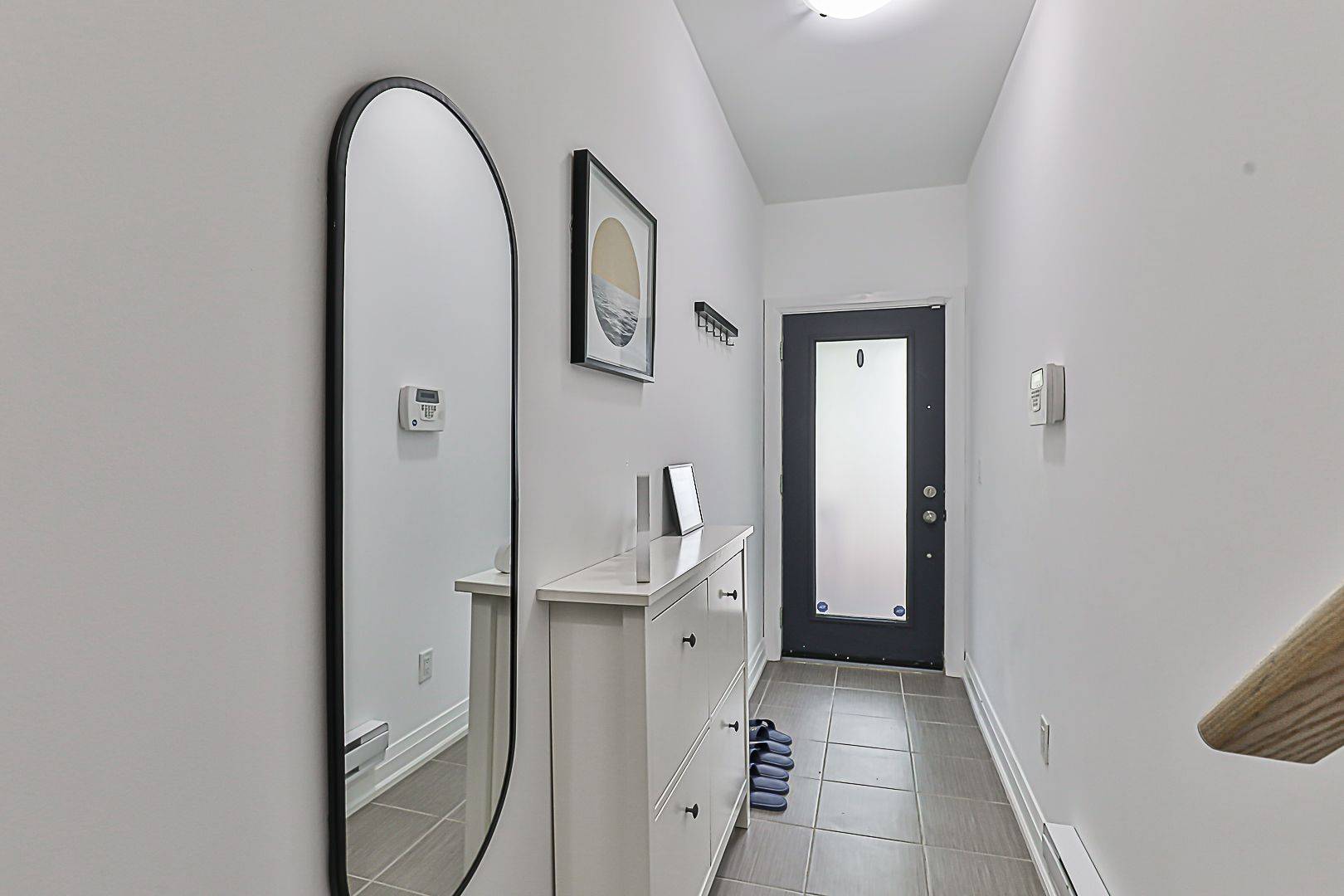 Toronto C07, ON M2M 1R3,23 Eldora AVE #81