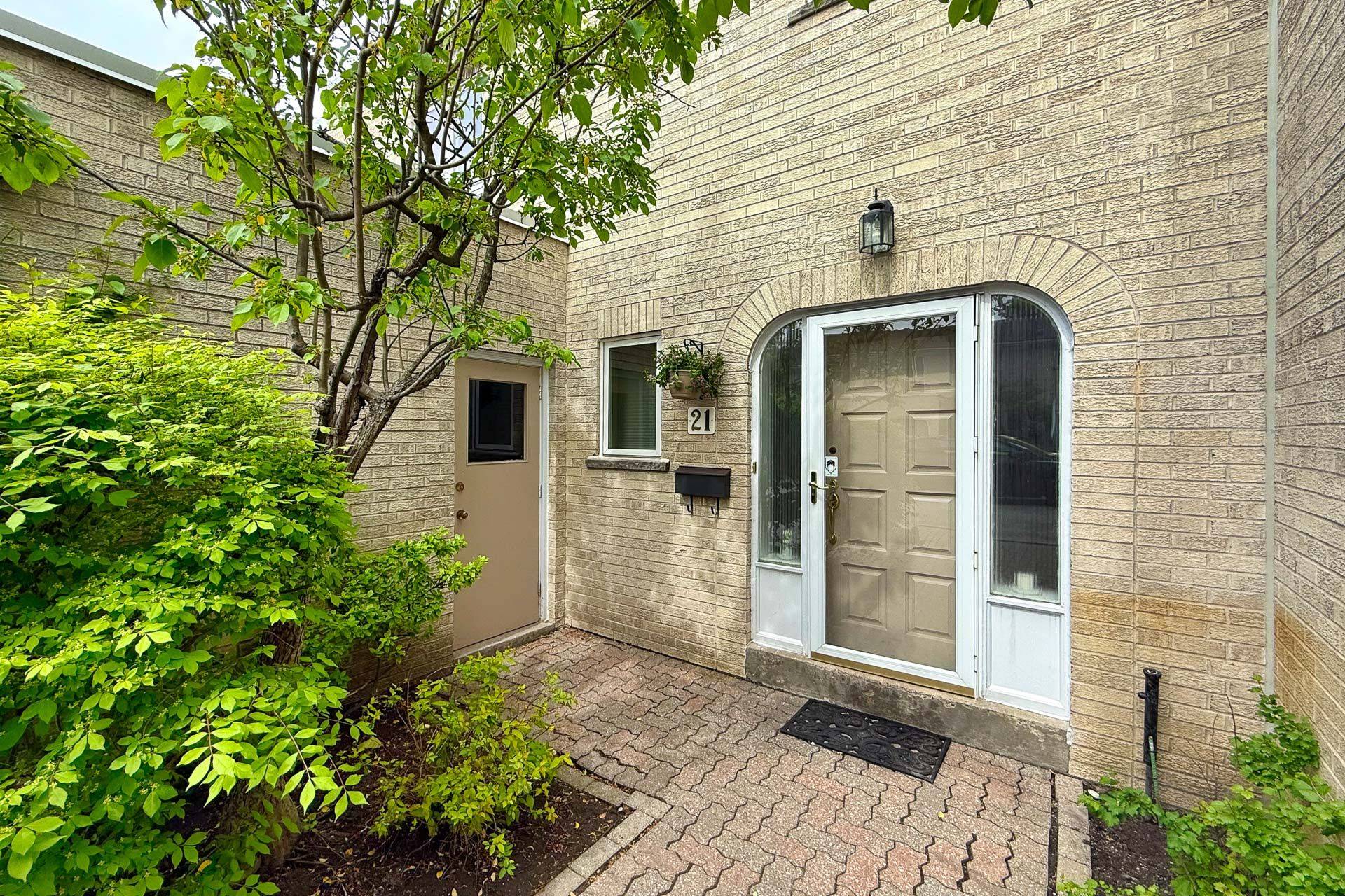 Toronto C12, ON M2L 1P5,21 Cartwheel Mill WAY