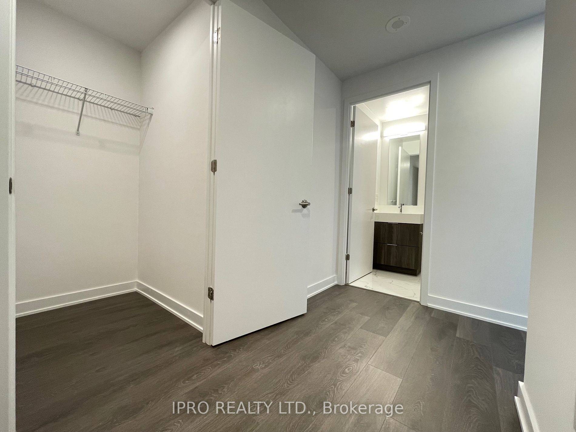 Toronto C08, ON M5A 0R8,130 River ST #2012