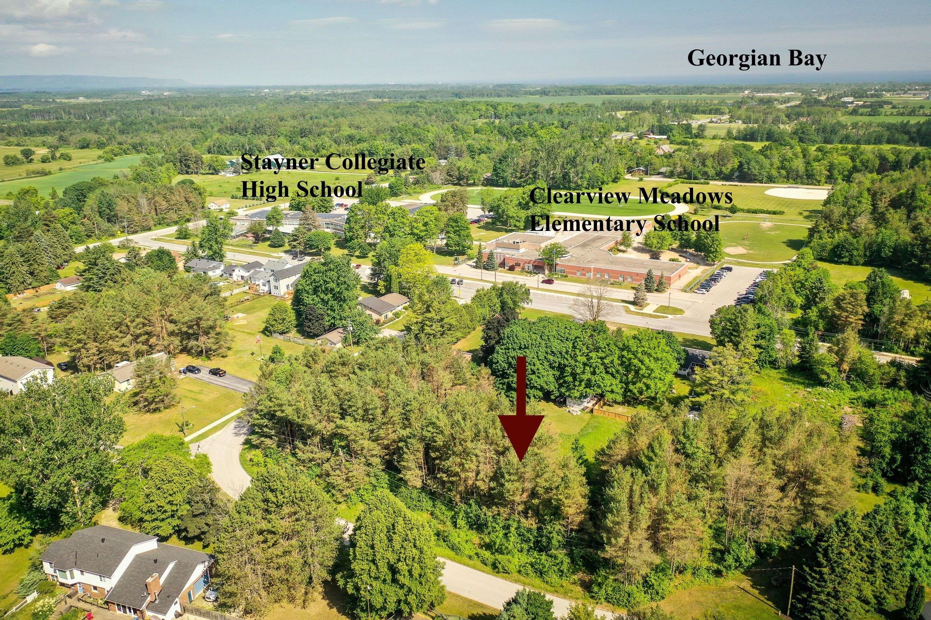 8 Jonathan CT, Clearview, ON L0M 1S0