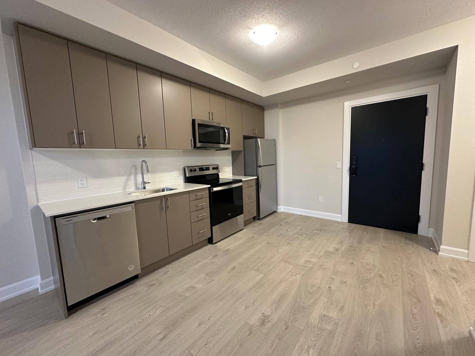 Oakville, ON L6H 7C2,3220 William Coltson AVE #825