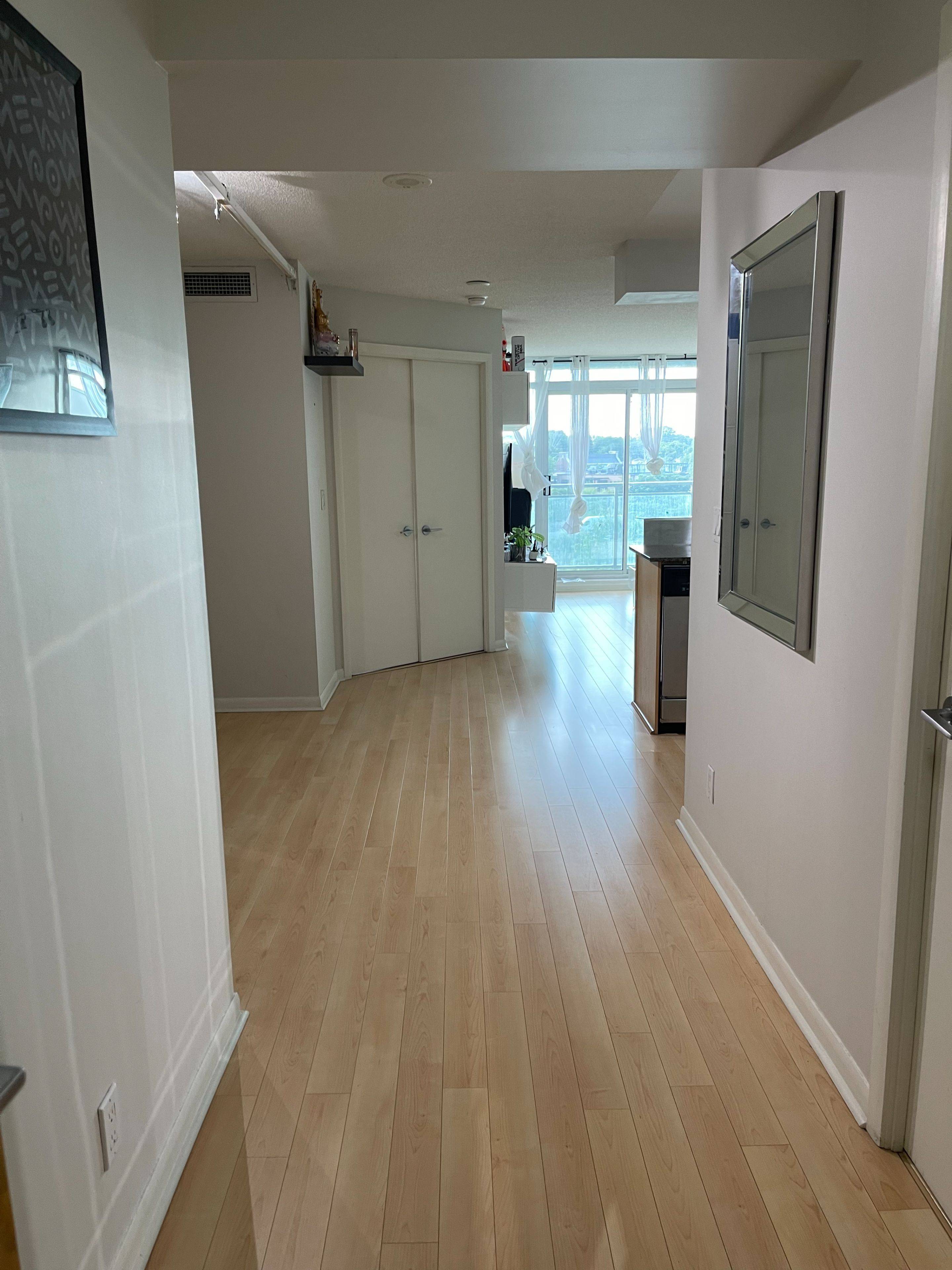 Toronto W06, ON M8Y 0A1,185 Legion RD #501