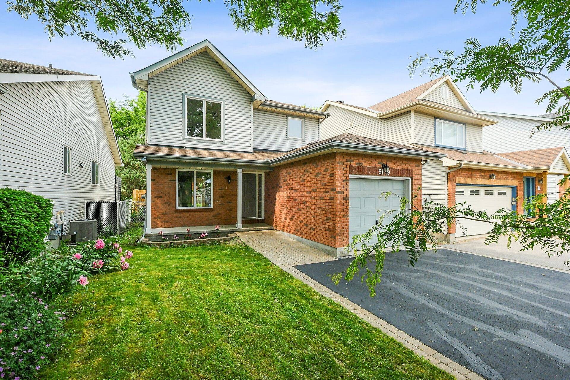 5119 LERNER WAY, Beacon Hill North - South And Area, ON K1J 1B3
