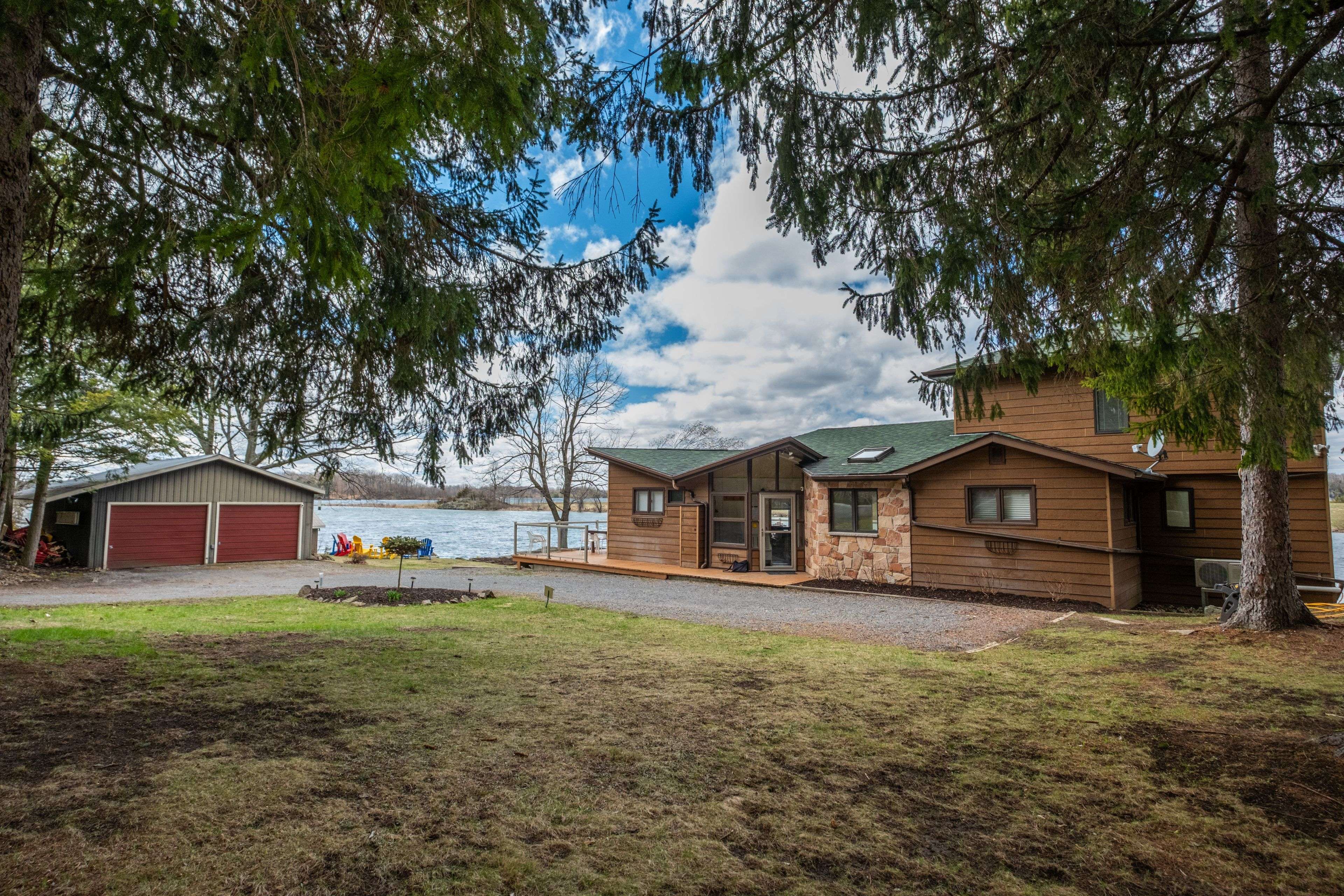 Kingston, ON K0H 2N0,4808 Leo Lake RD