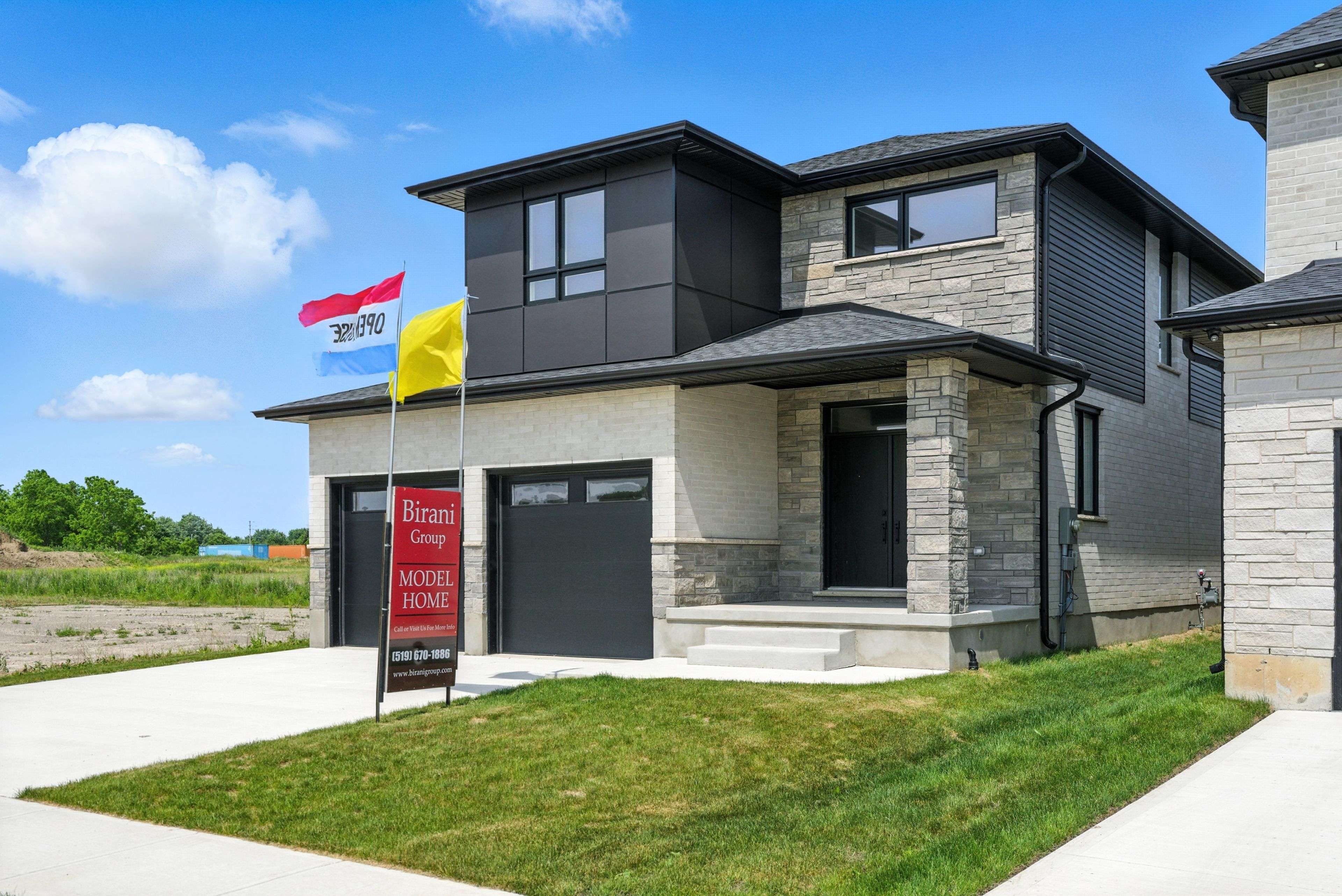 London South, ON N6P 0L4,3120 Gillespie TRL