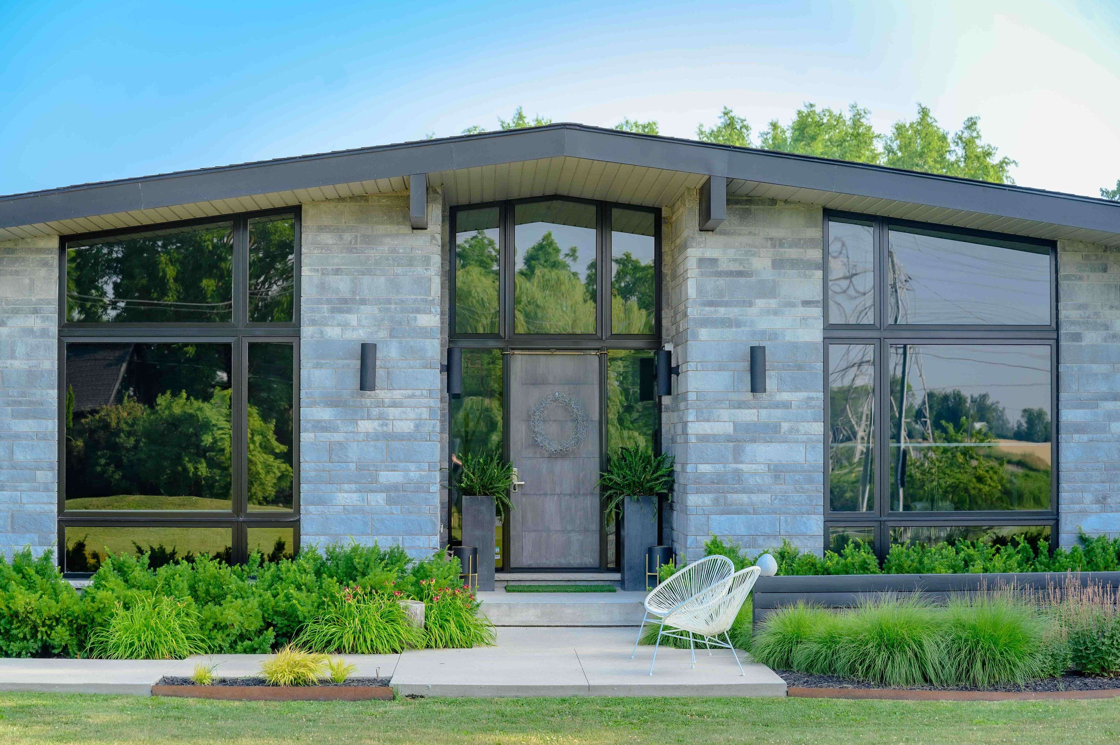 Thorold, ON L2E 6S4,1024 Beaverdams RD