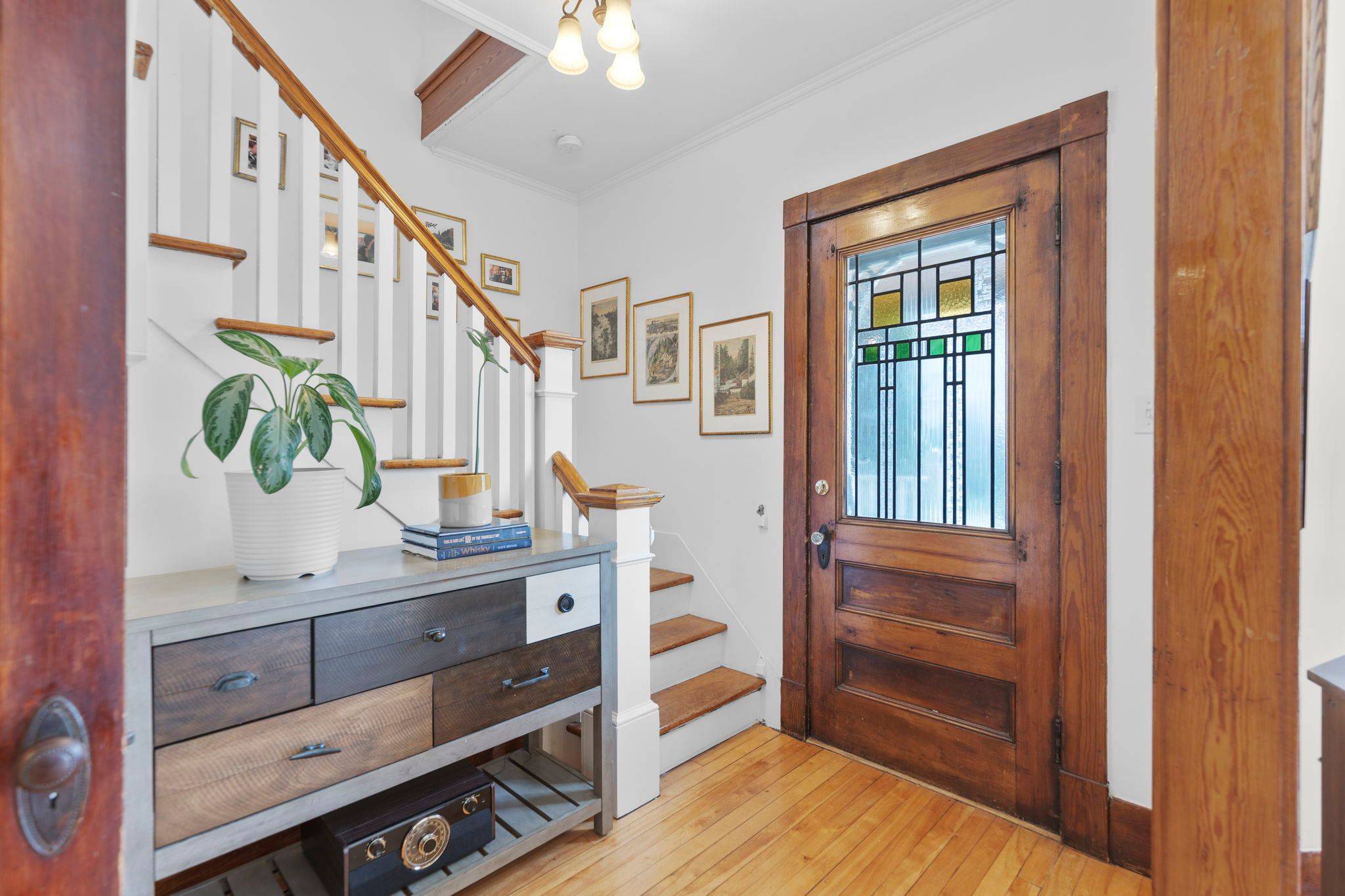 Prescott, ON K0E 1T0,138 Henry ST E