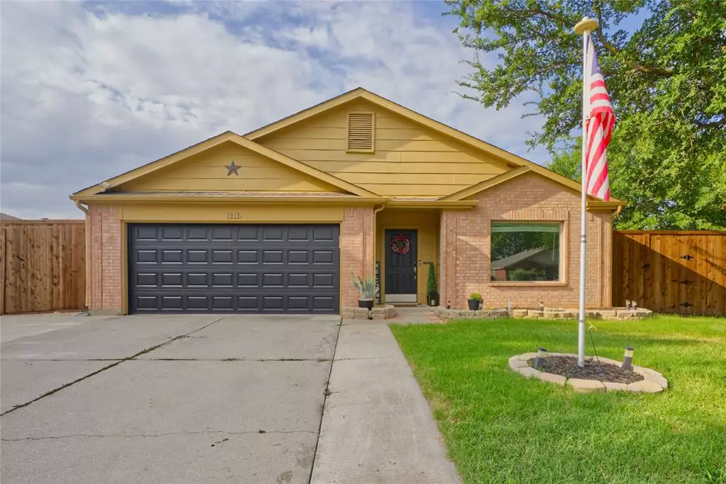 Denton, TX 76210,1013 Greenbend Drive