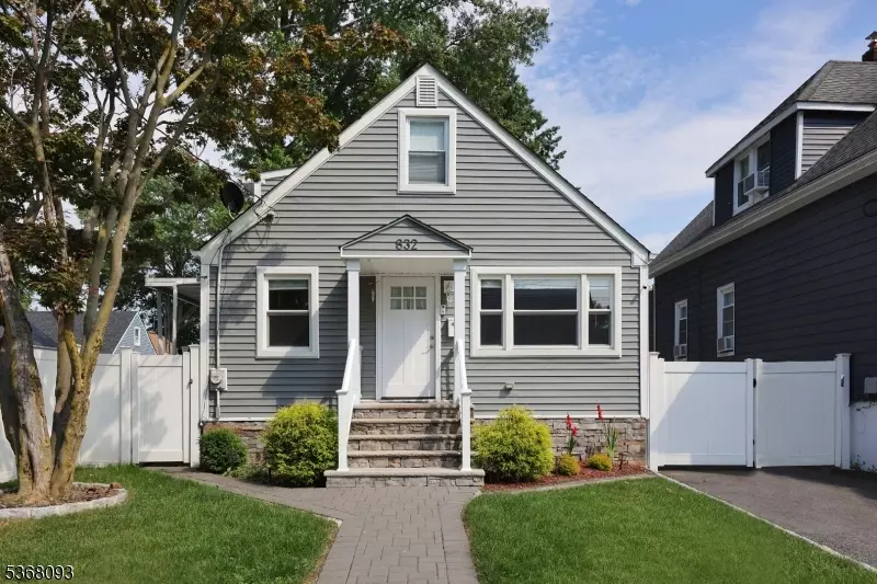 Linden City, NJ 07036,832 Monmouth Ave