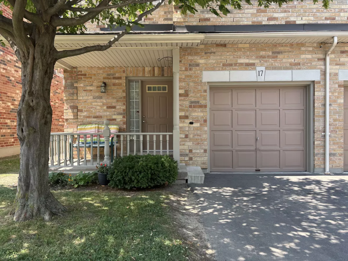 Mississauga, ON L5W 1W8,7385 Magistrate TER #17