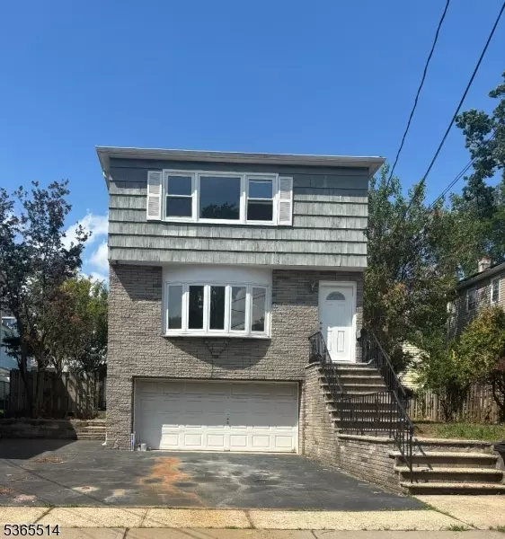 34 Warman St #2, Montclair Twp., NJ 07042