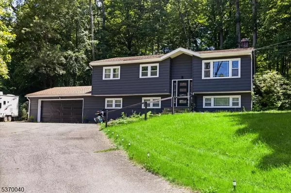 14 Tallahatchie Dr, Vernon Twp., NJ 07461