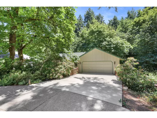1825 CAMEO DR, Eugene, OR 97405