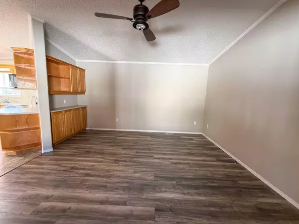 Whitecourt, AB T7S 1T7,16 Jackson Place