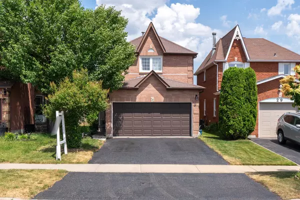 31 Sharp CRES, Ajax, ON L1T 3R1