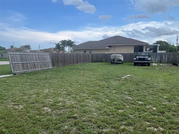 4122 SW Baird St,  Port St Lucie,  FL 34953