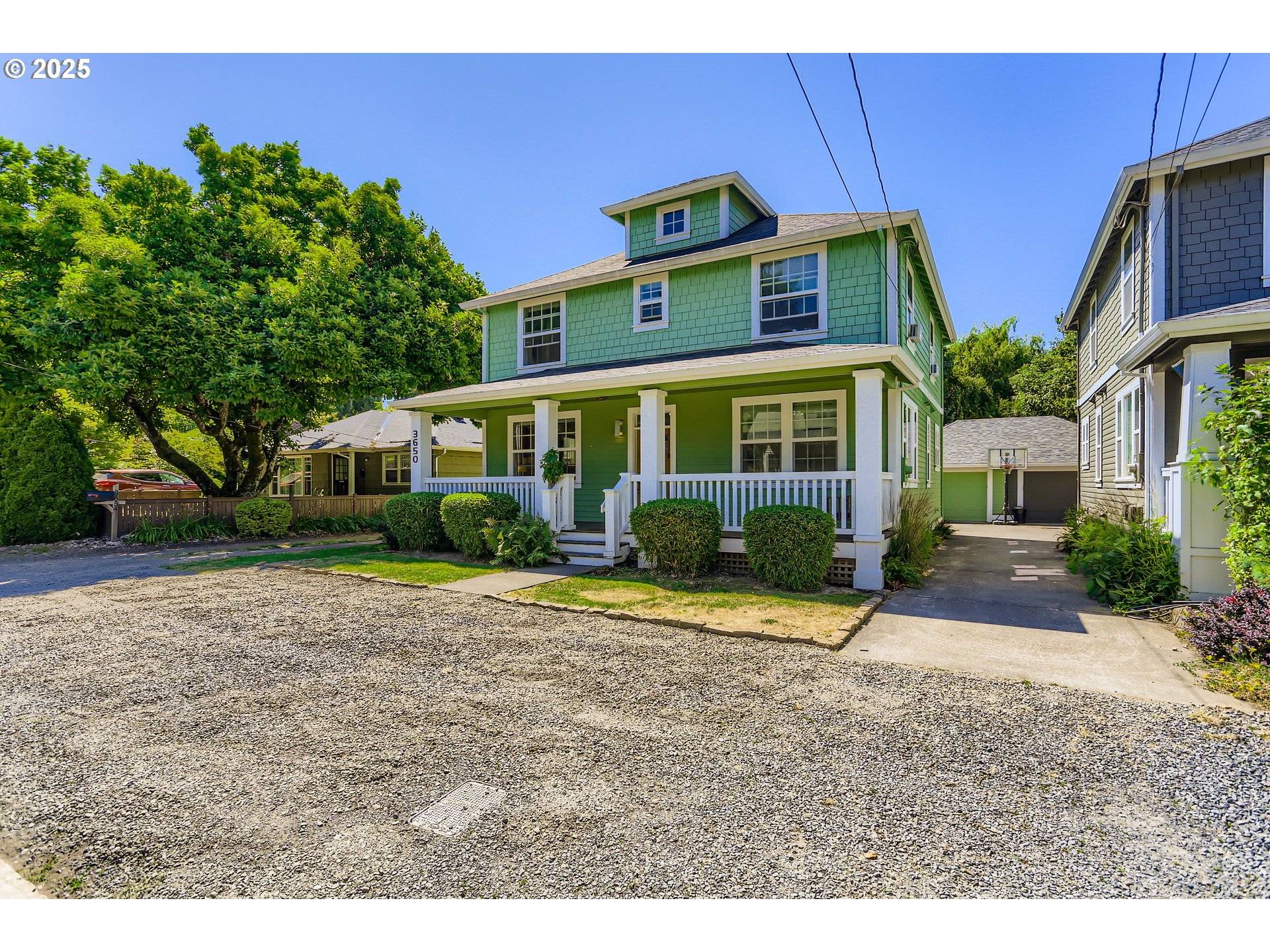 Portland, OR 97202,3650 SE TENINO ST