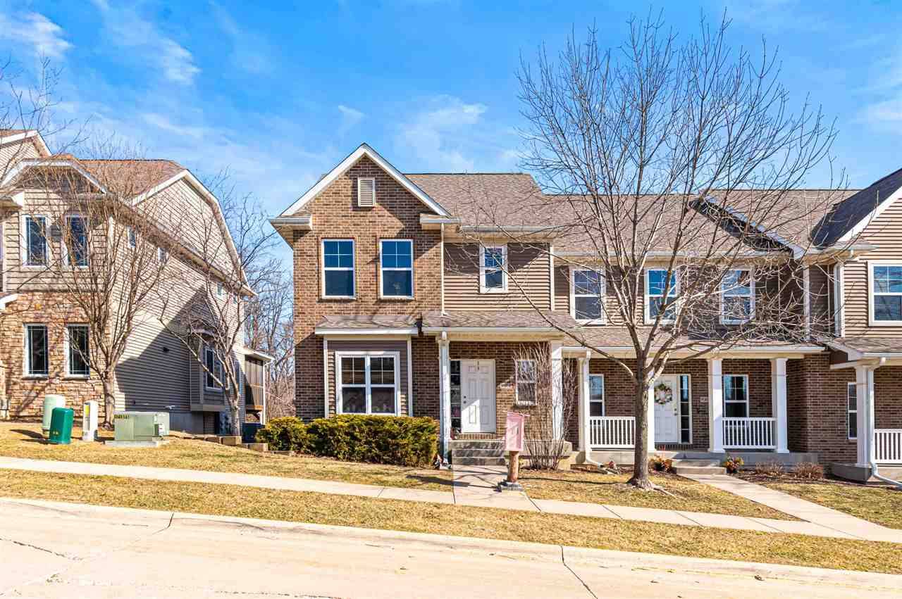 908 Ryan Ct, Iowa City, IA 52246