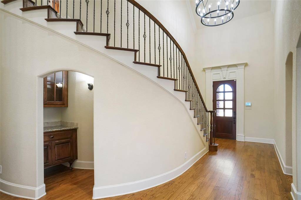 North Richland Hills, TX 76182,8100 Oak Knoll Drive