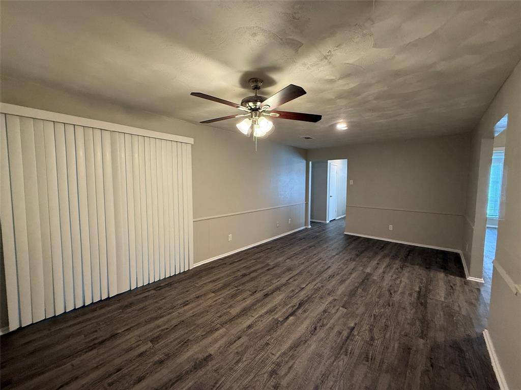 Dallas, TX 75217,10025 Neosho Drive