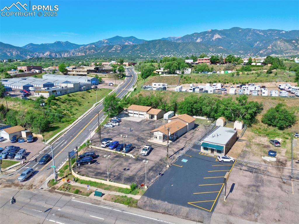 Colorado Springs, CO 80905,520 S 8th ST