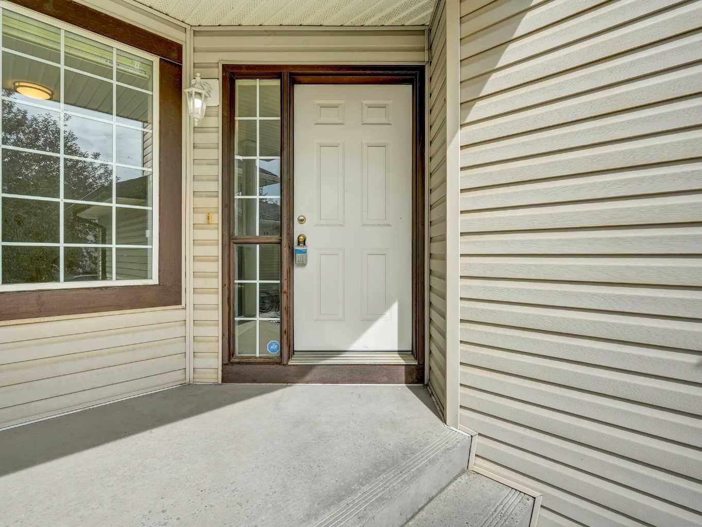 Calgary, AB T3K 5W1,139 Coville Close Northeast