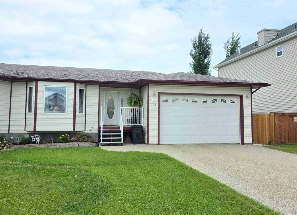 812 10 AVE SW, Slave Lake, AB T0G 2A4