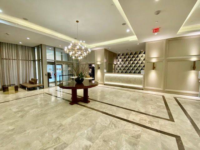 Toronto C02, ON M5R 1C4,155 Yorkville AVE #1714