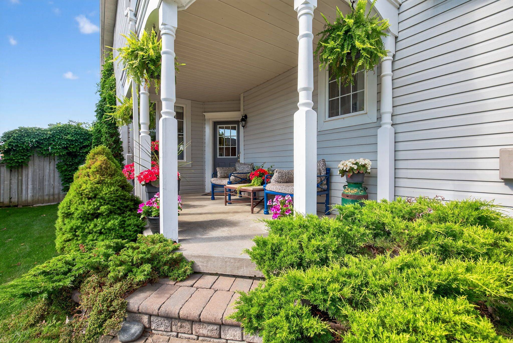 New Tecumseth, ON L0G 1W0,9 Mcgahey ST