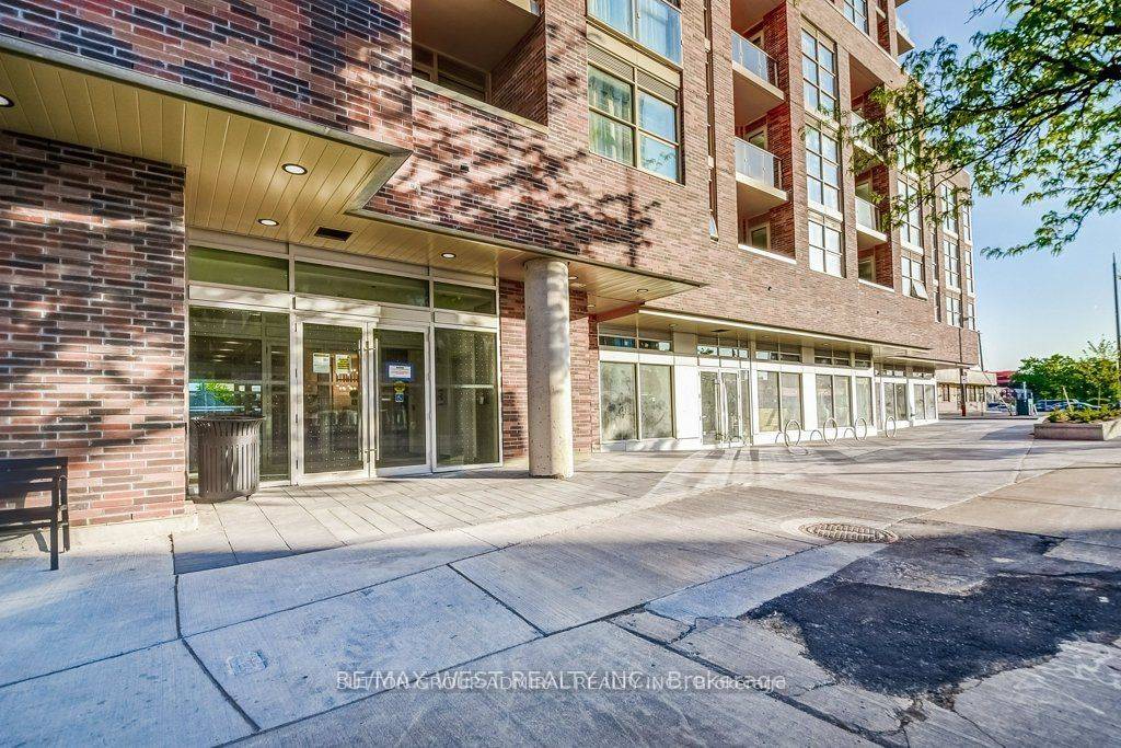 Toronto W03, ON M6N 0B7,1787 St. Clair AVE W #1103