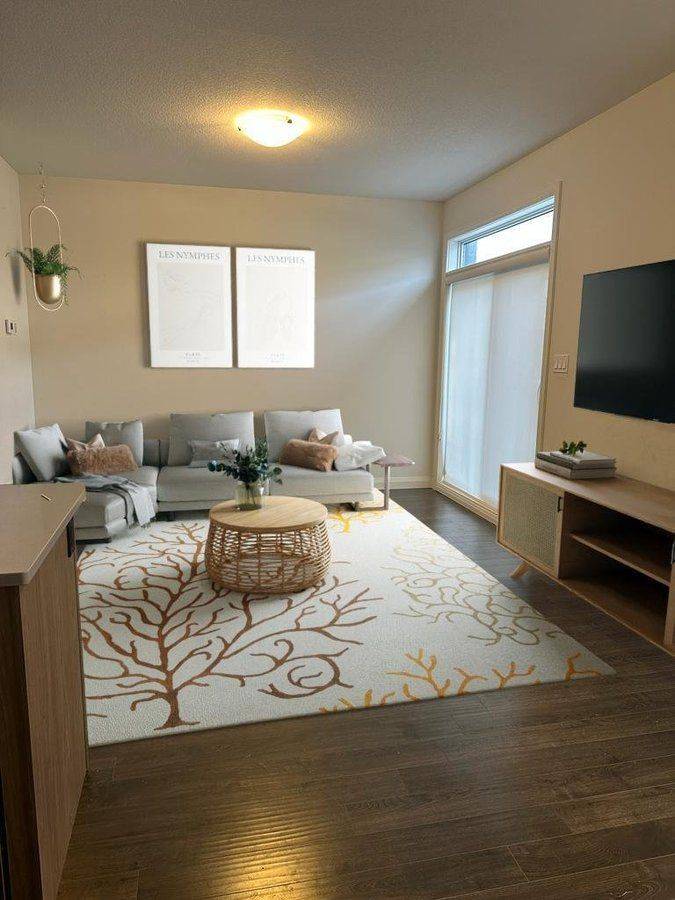 London South, ON N6L 0E7,3260 Singleton AVE #126