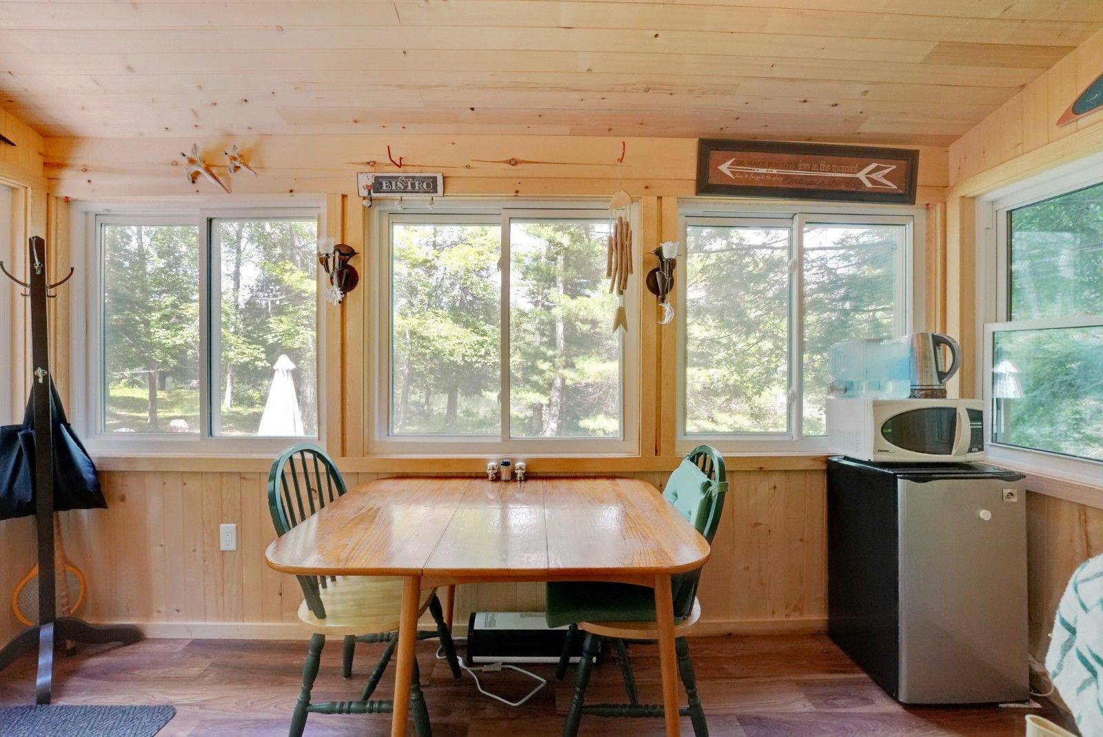 Highlands East, ON K0M 1R0,1279 English CIR