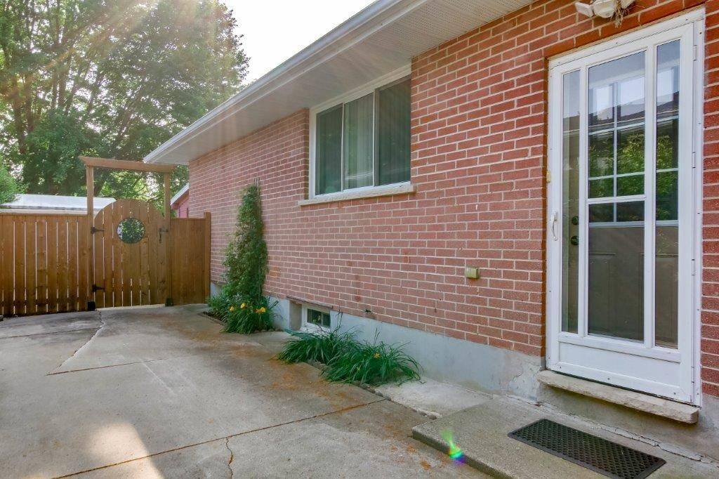 London East, ON N5V 1E9,154 Baffin RD