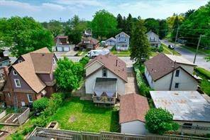 Niagara Falls, ON L2E 5Y5,6251 Crawford ST