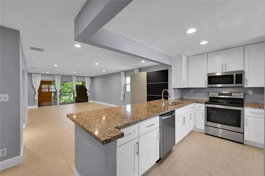 Boca Raton, FL 33486,1501 NW 13th St #14