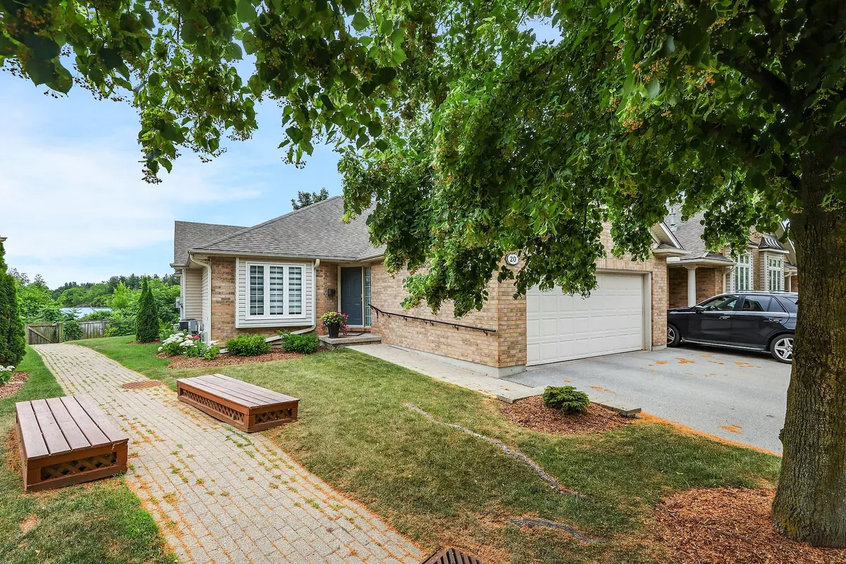 Niagara-on-the-lake, ON L0S 1T0,1439 Niagara Stone RD #TH 20