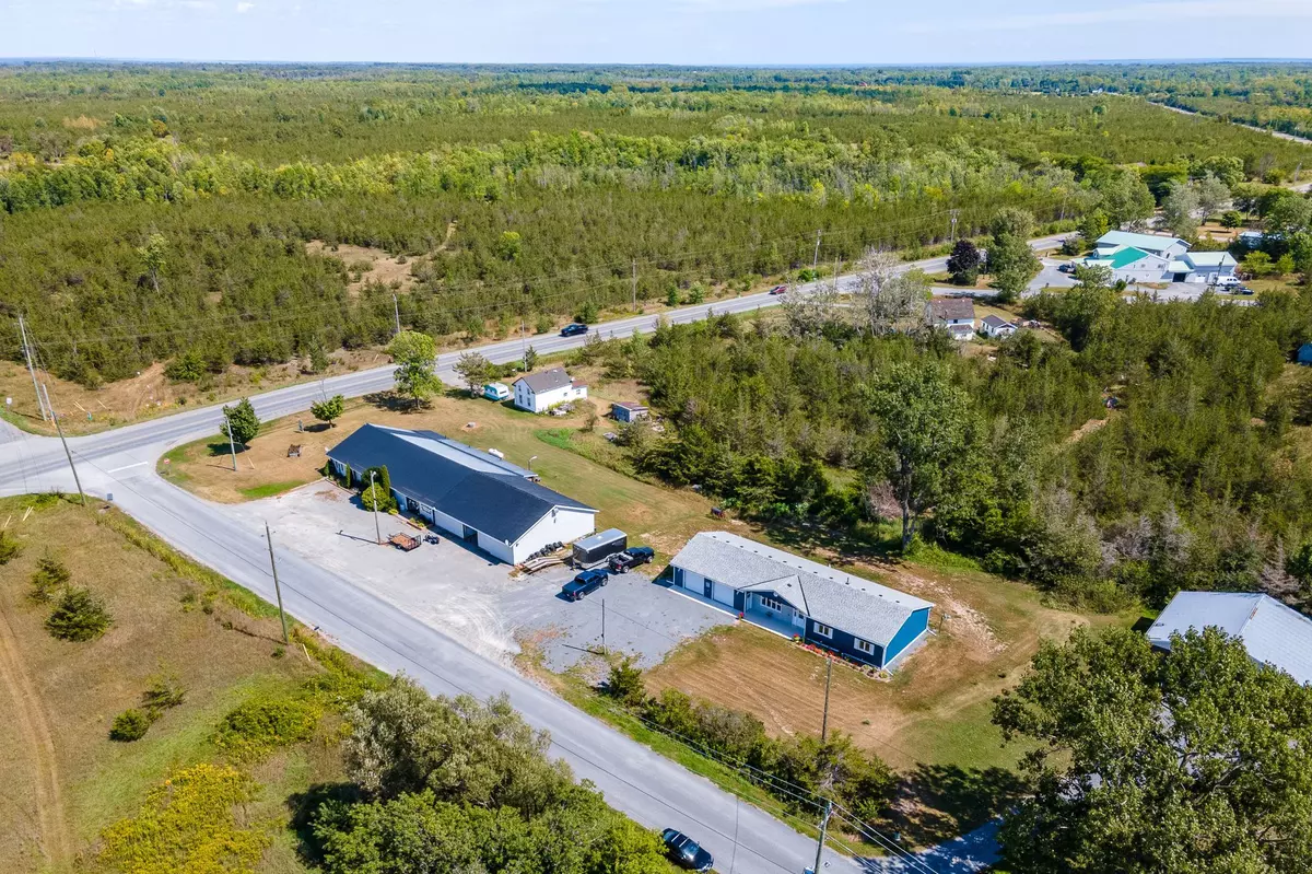 Prince Edward County, ON K0K 2T0,7 Clarke RD