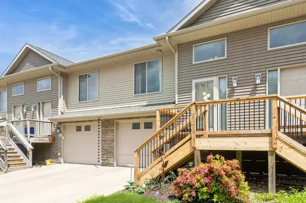 North Liberty, IA 52317,106 Copeland Ln