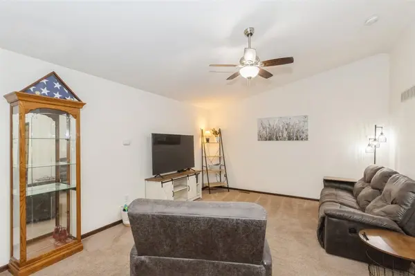 North Liberty, IA 52317,106 Copeland Ln