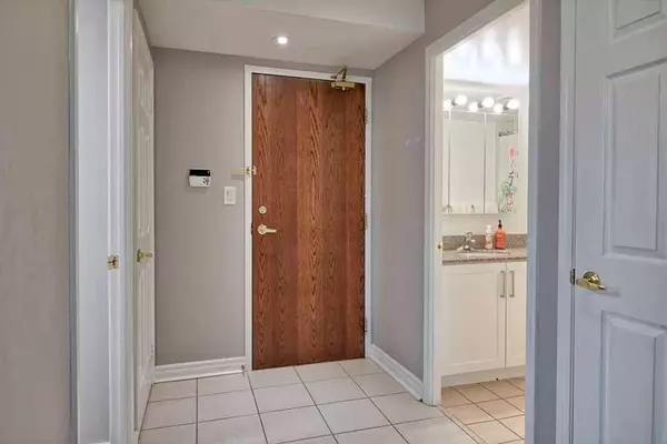 Mississauga, ON L5M 7S1,4850 Glen Erin DR #508
