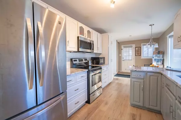 South Stormont, ON K0C 1P0,5514 Poplar AVE