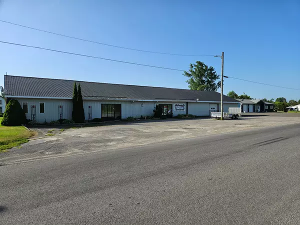 Prince Edward County, ON K0K 2T0,7 Clarke RD