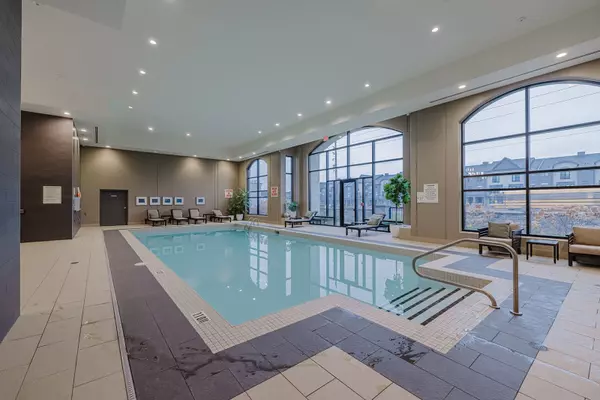 London North, ON N6G 0W6,260 Villagewalk BLVD #1103