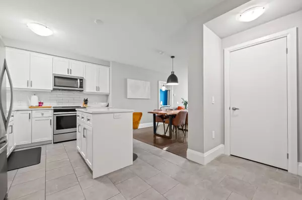 Guelph, ON N1E 0S6,73 Arthur ST #612