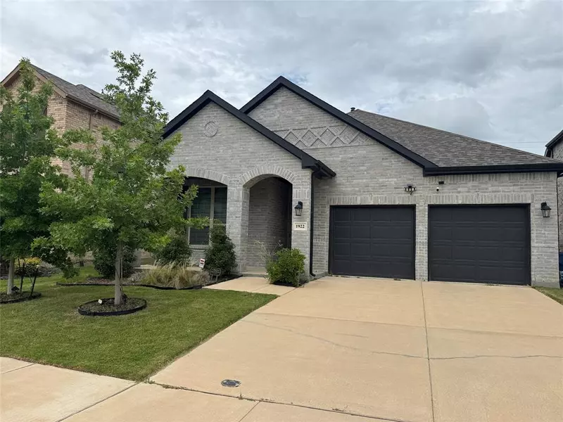 1922 Renwick Drive, Celina, TX 75009