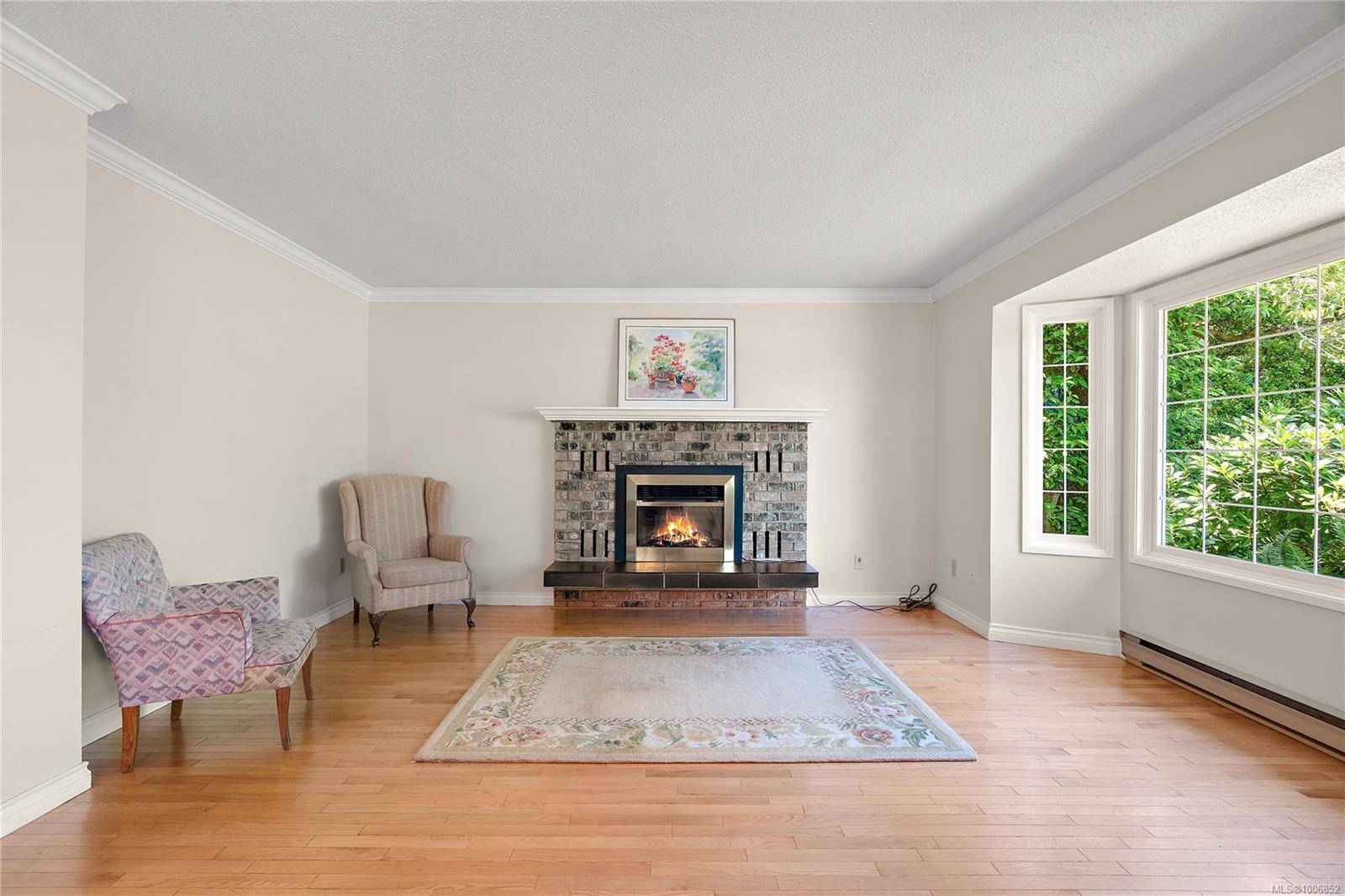 Saanich, BC V8P 2X7,1685 Christmas Ave
