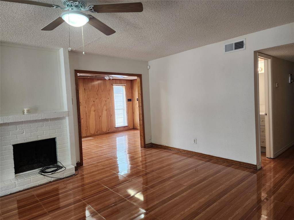 Grand Prairie, TX 75052,2612 Santa Barbara Drive